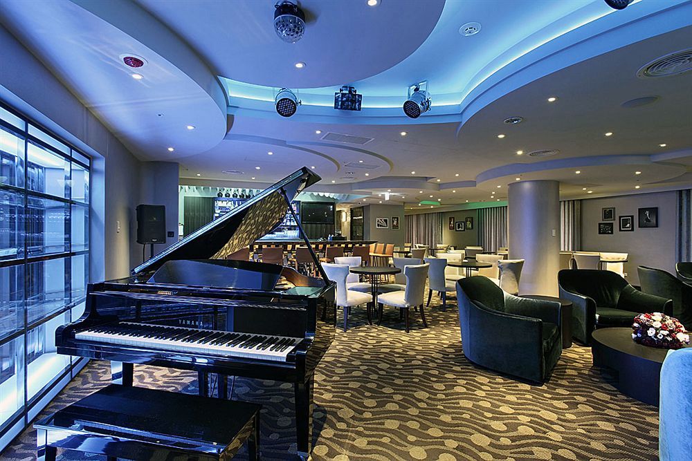 Grand City Hotel Phong Nguyên Ngoại thất bức ảnh