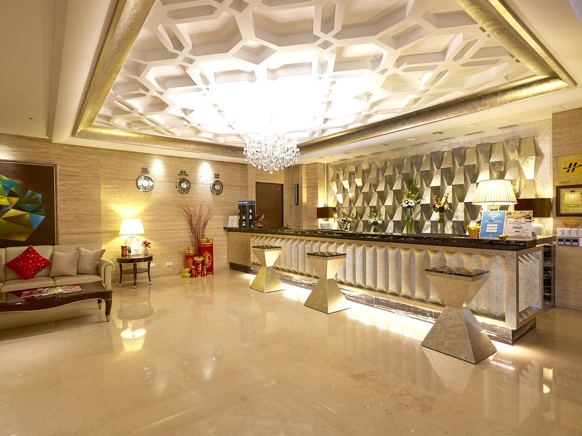 Grand City Hotel Phong Nguyên Ngoại thất bức ảnh