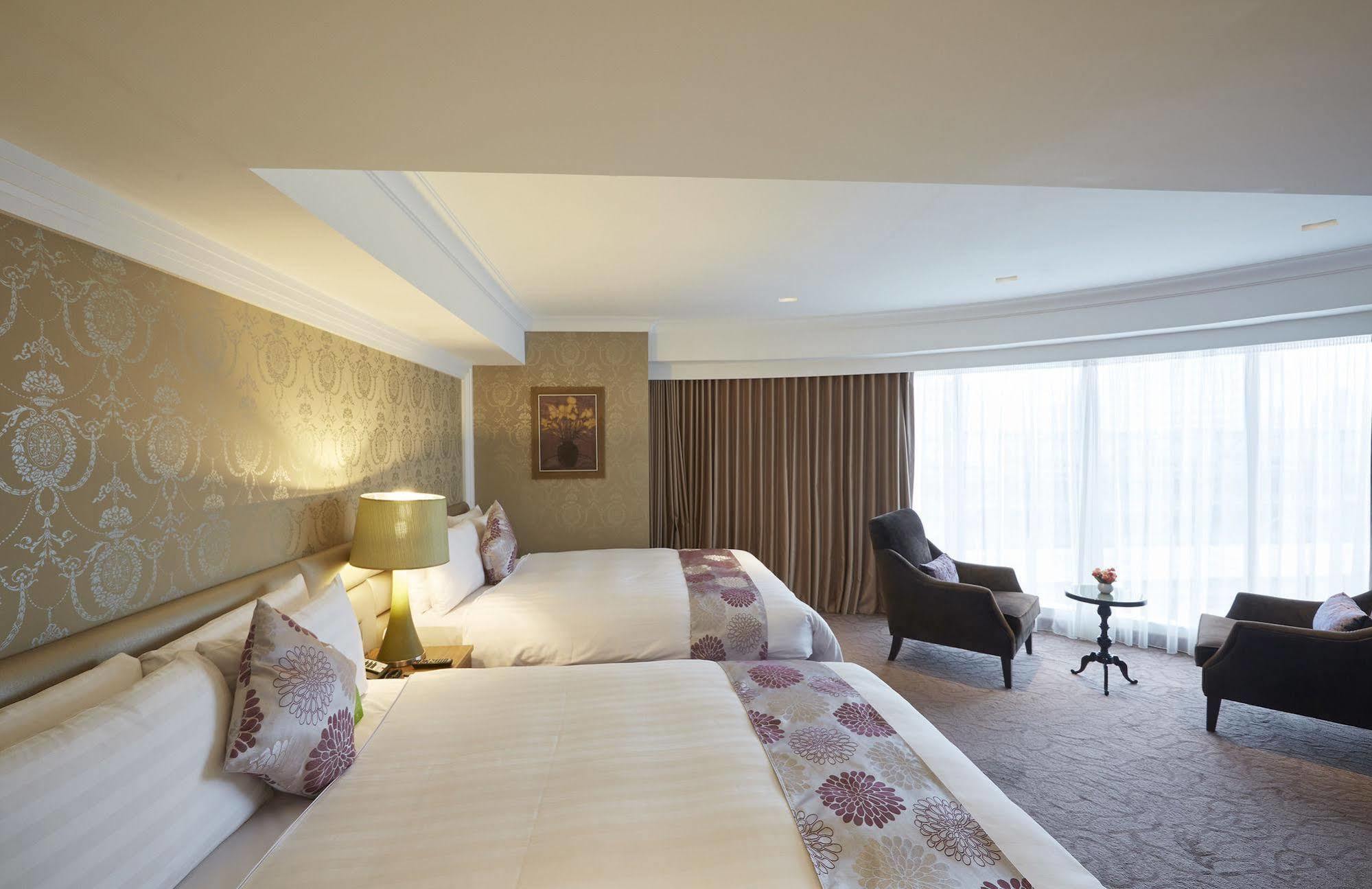 Grand City Hotel Phong Nguyên Ngoại thất bức ảnh
