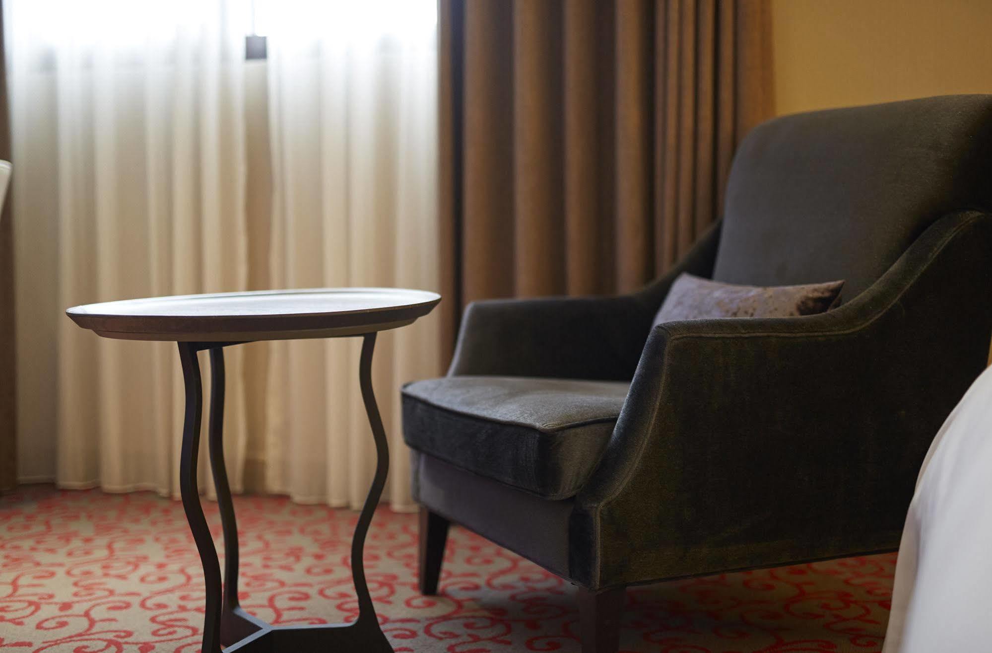 Grand City Hotel Phong Nguyên Ngoại thất bức ảnh
